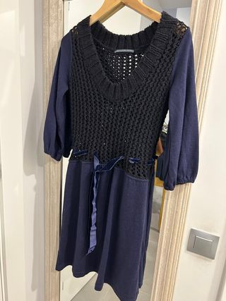 Vestido punto negro y azul con lazo