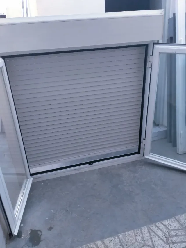 Ventana 135x130 Climalit con Persiana