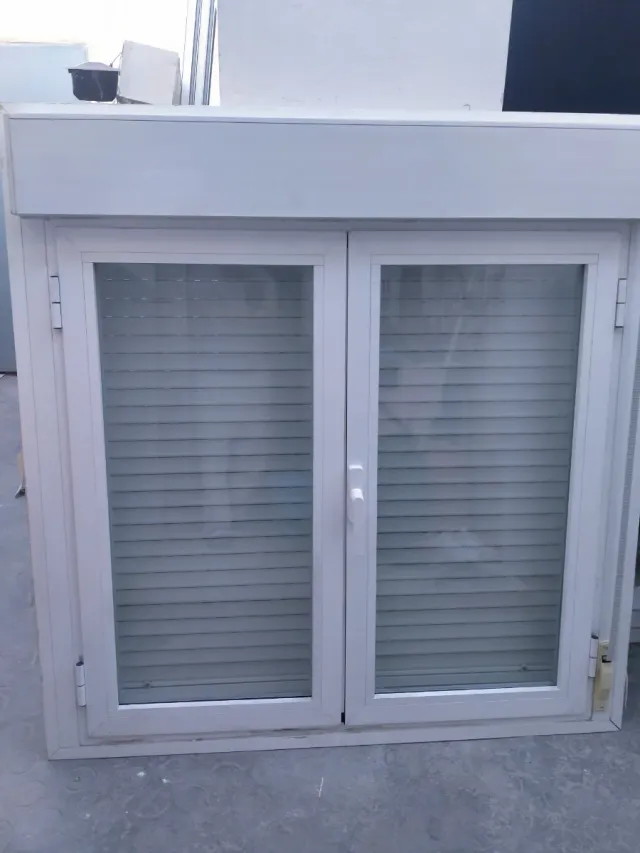 Ventana 135x130 Climalit con Persiana