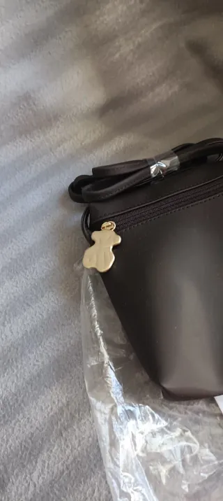 Bolso bandolera Tous marrón y dorado