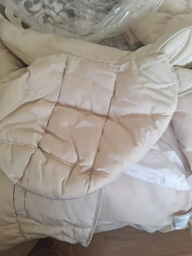 Anorak Cortefiel con capucha