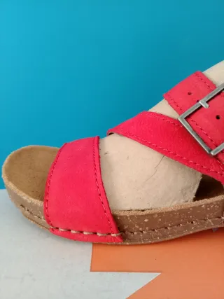 Sandalias Art 36 nuevas con etiqueta rojas