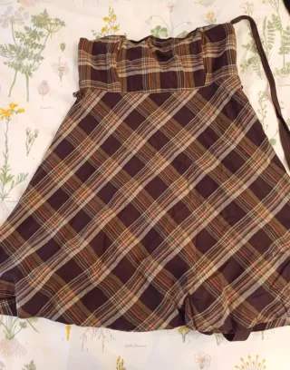 Vestido palabra de honor a cuadros