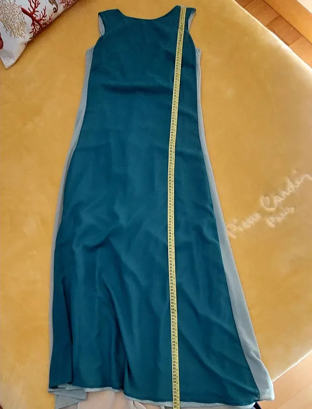 Vestido largo de gasa verde azulado