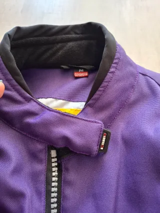 Chaqueta de motorista morada