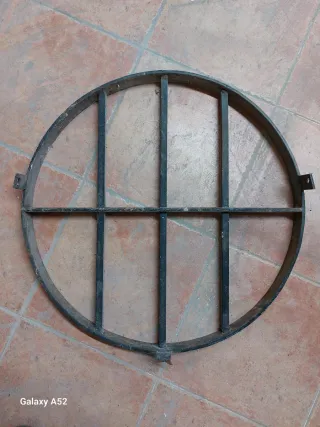Reja Redonda 57cm Hierro Forjado