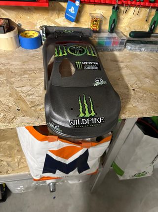 Modellino a scoppio + banchetto accensione