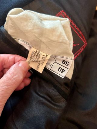 Abrigo Brioni Caballero Negro 100% cashmere.