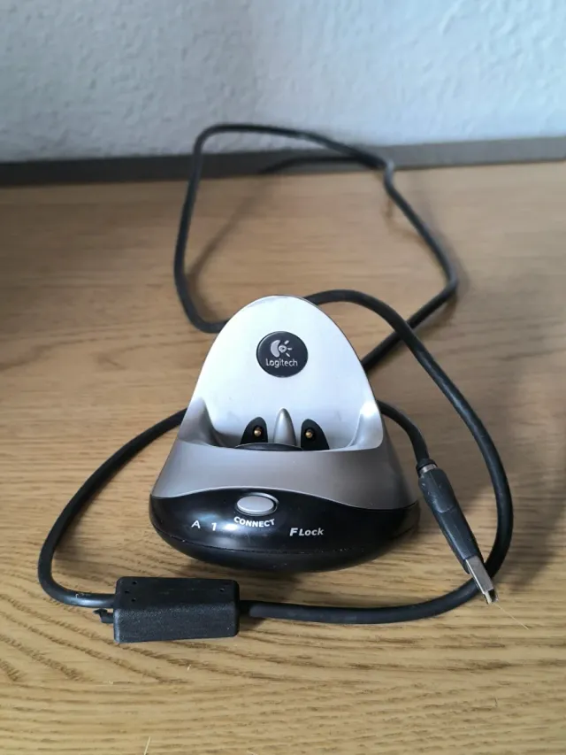 Base de carga Logitech ratón