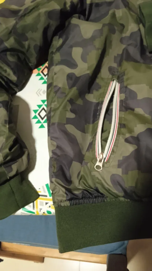 Cazadora camuflaje hombre