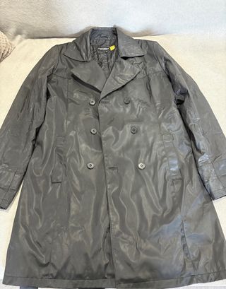 Gabardina impermeable Vero Moda negra