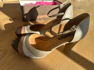 Zapatos tacón camilas T. 40