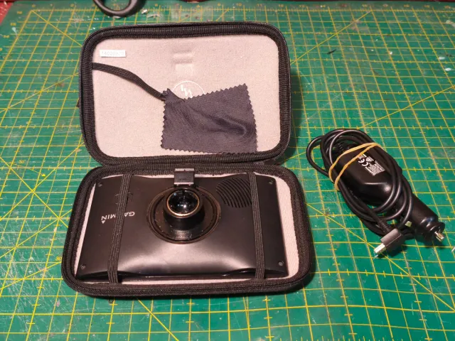 Navegador GPS Garmin nuvi 2597LMT