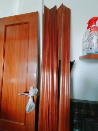 Puerta de madera maciza interior