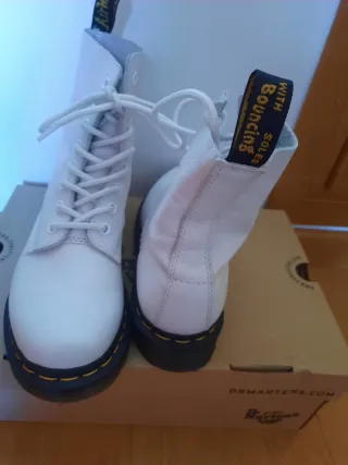 Botas Dr. Martens Pascal Virginia Blancas Mujer