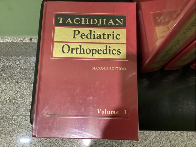 Pediatric Orthopedics, 4 volúmenes. Nuevo