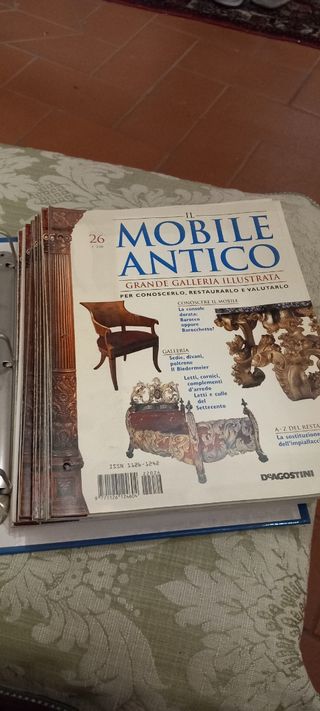 Il Mobile Antico Grande galleria illustrata De Ago