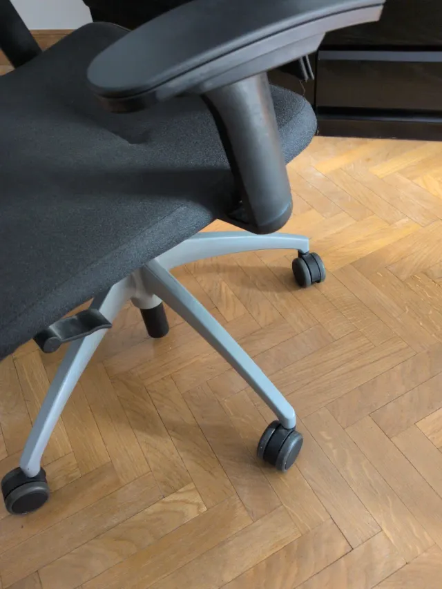 Silla de oficina Sedus negra Open Up