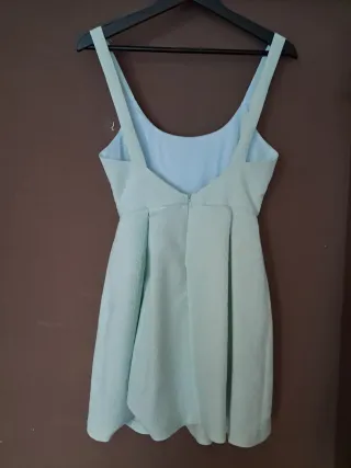 Vestido fiesta corto verde Talla M