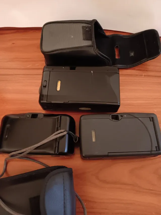 Lote 3 Cámaras Vintage: Kodak, Starcolor, Excel II