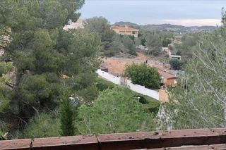 Casa adosada en venta en Turís