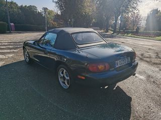 Mazda MX-5 2000