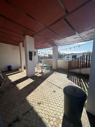 Chalet en venta en Carmona