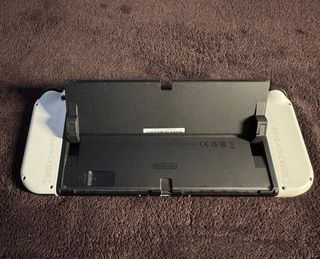 Nintendo Switch OLED Blanca + 2 juegos (Animal Cro