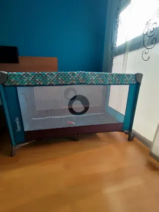 Cuna de viaje como nueva