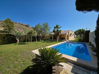 Chalet en venta en Campello Pueblo en Campello (el)