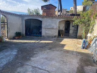 Chalet en venta en Castellví de Rosanes