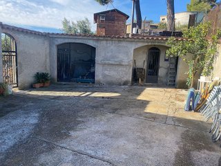 Chalet en venta en Castellví de Rosanes