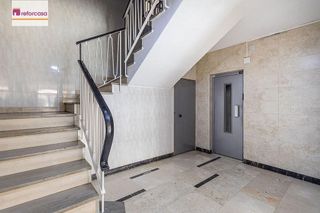 Piso en venta en Camino de Ronda - Rosaleda en Granada