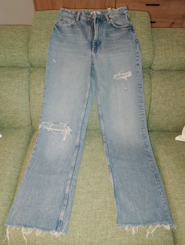 Jeans Zara vita alta strappati