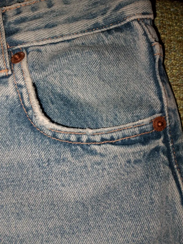 Jeans Zara vita alta strappati