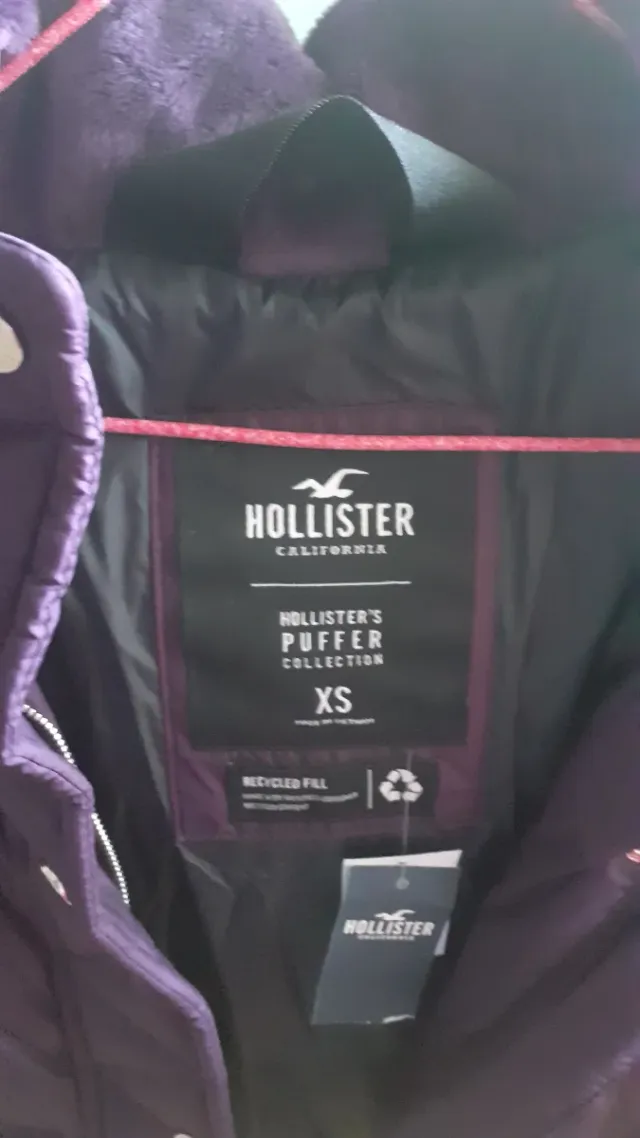 Chaqueta Hollister con etiquetas