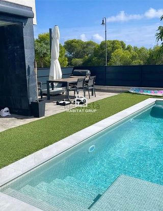 Chalet en venta en Berà Mar - El Francaset en Roda de Barà