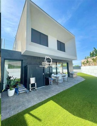 Chalet en venta en Berà Mar - El Francaset en Roda de Barà