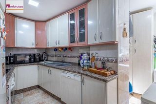 Piso en venta en Barrio de Zaidín en Granada