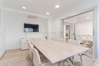 Oficina en venta en San Matías - Realejo en Granada