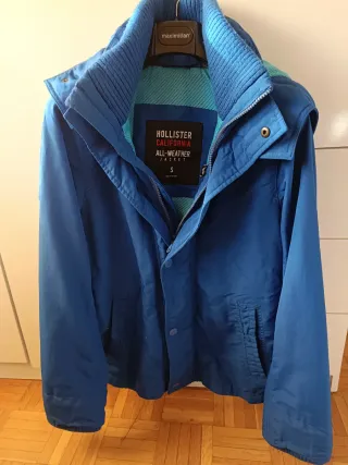 Abrigo Hollister Impermeable Talla S