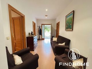 Chalet en venta en Anglès