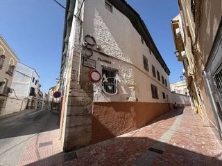 Casa en venta en Lucena