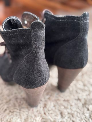 Botines Mango Ante Tacón Madera