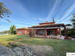 Chalet en venta en Los Cigarrales-La Bastida en Toledo