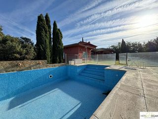 Chalet en venta en Los Cigarrales-La Bastida en Toledo