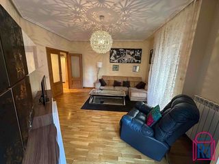 Piso en venta en Casco Antiguo en León