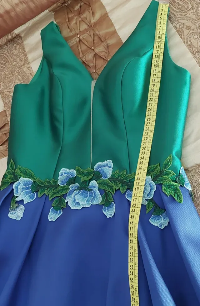 Vestido de gala azul y verde talla M