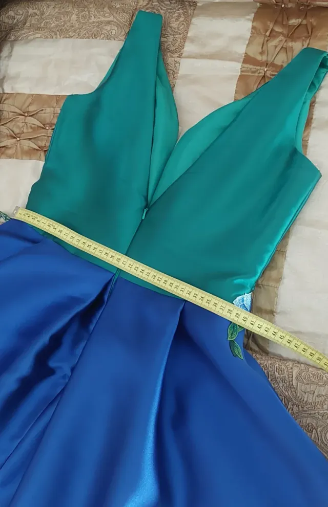 Vestido de gala azul y verde talla M