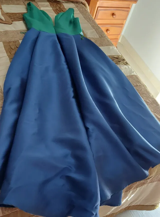 Vestido de gala azul y verde talla M